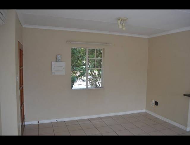 3 BEDROOM APARTMENT FOR SALE IN FLORAUNA